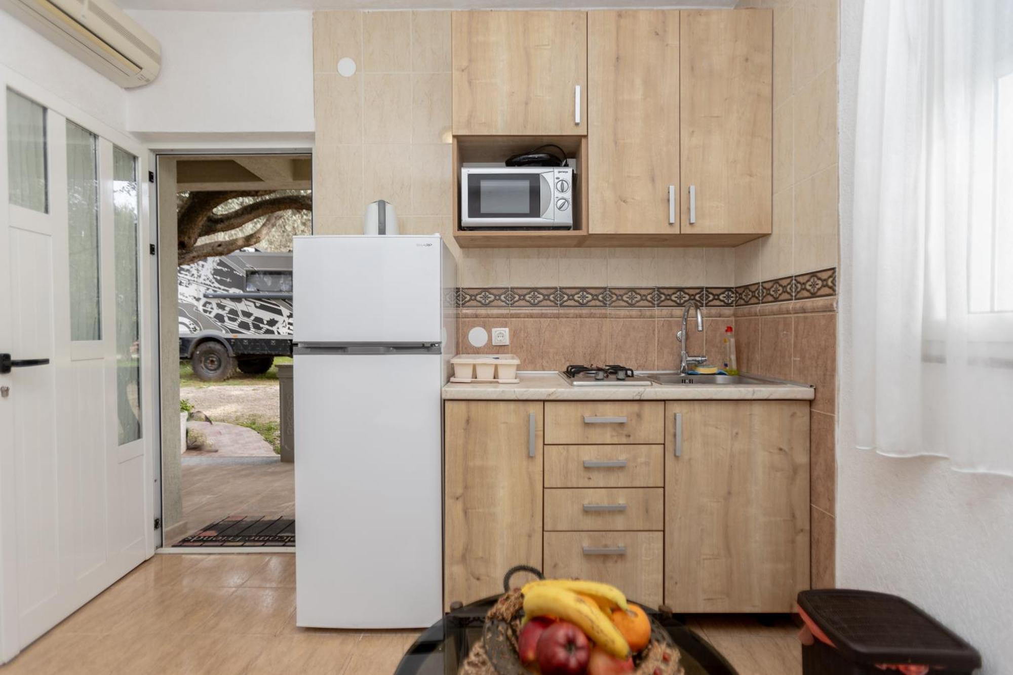 Apartments Oliva Утеха Екстериор снимка
